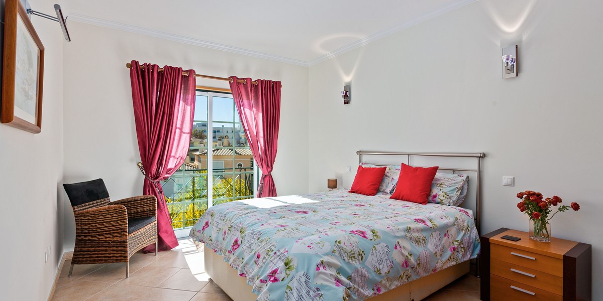 2 Bedroom Apartment Rental in Portugal Near Albufeira ...